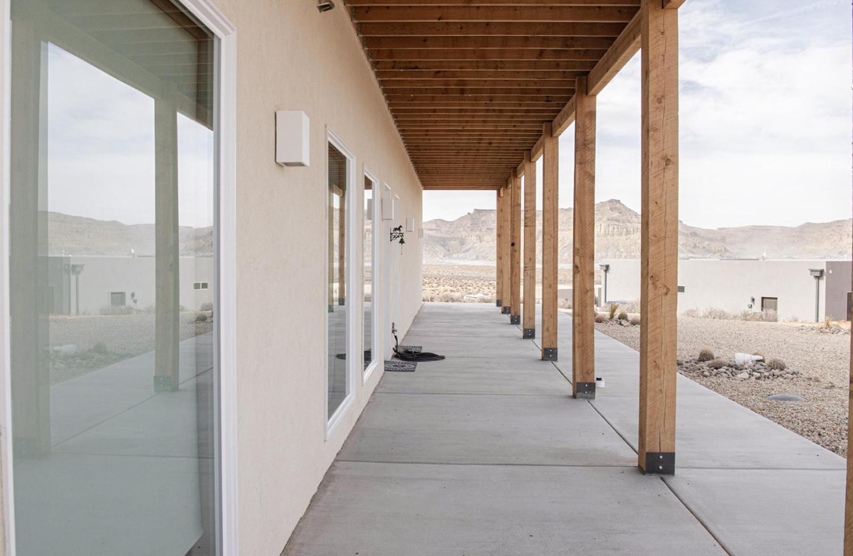 Lake Powell Sunrise Villa By Antelope Canyon Big Water Exterior photo